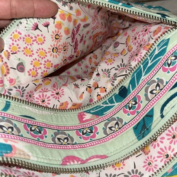 Vera Bradley Iconic Triple Zip Hipster Crossbody Mint Floral Pattern - Picture 5 of 15